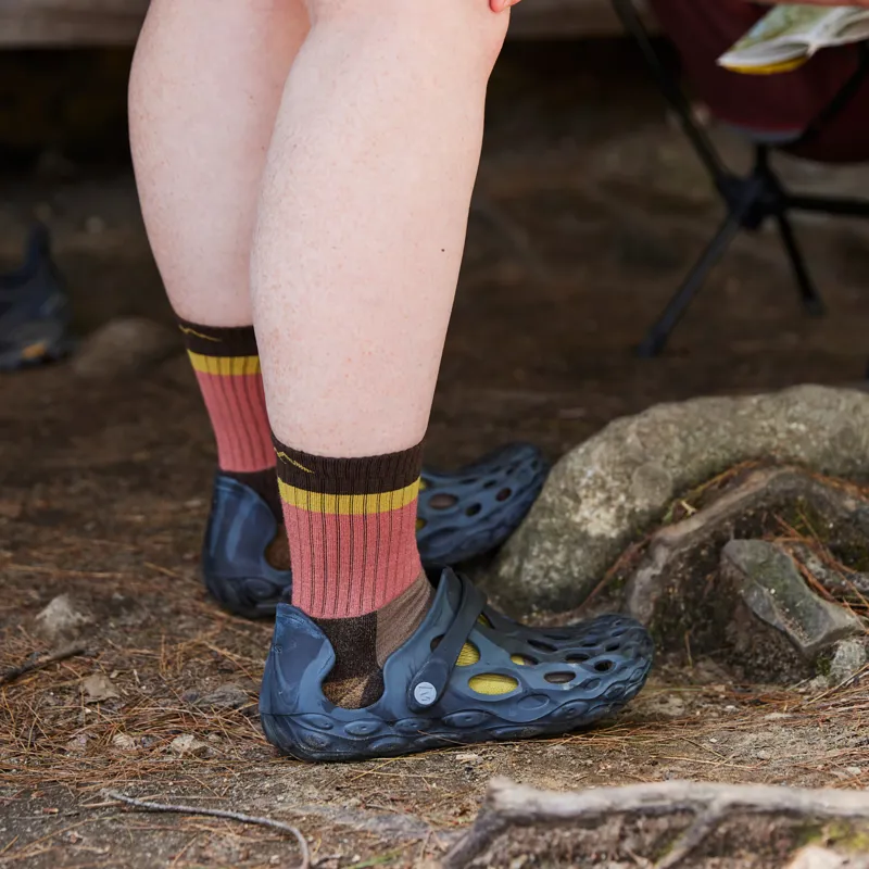 Darn Tough Women's Heady Betty Hiking Socks Blackberry-3