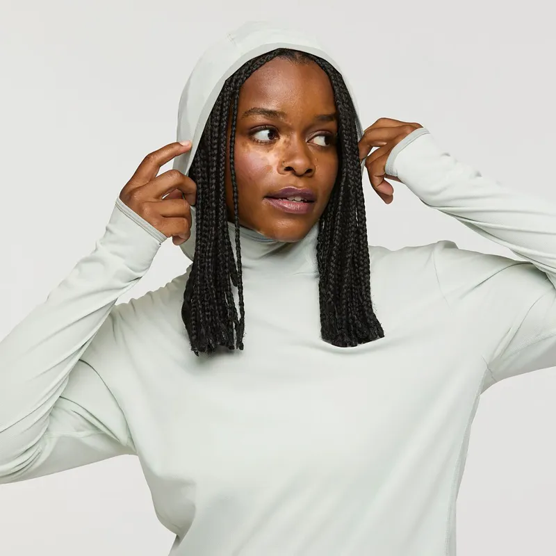 Cotopaxi Women's Sombra Sun Hoodie Foam-5