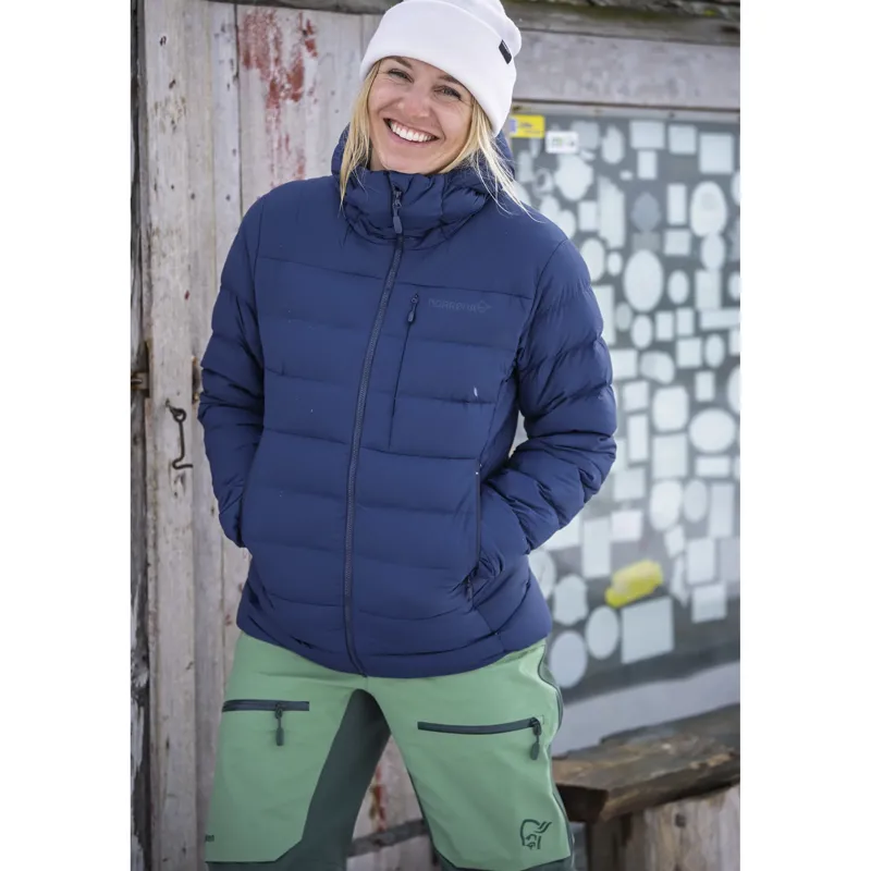 Norrona Women's Femund Down700 Zip Hooded Jacket Indigo Night-3