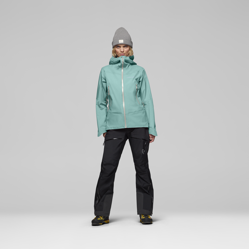 Norrona Women's Falketind GTX Hooded Jacket Malachite Green-2