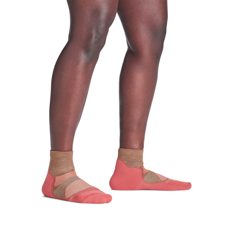 Darn Tough Womens Light Hiker 1/4 Light Cushion Canyon-1