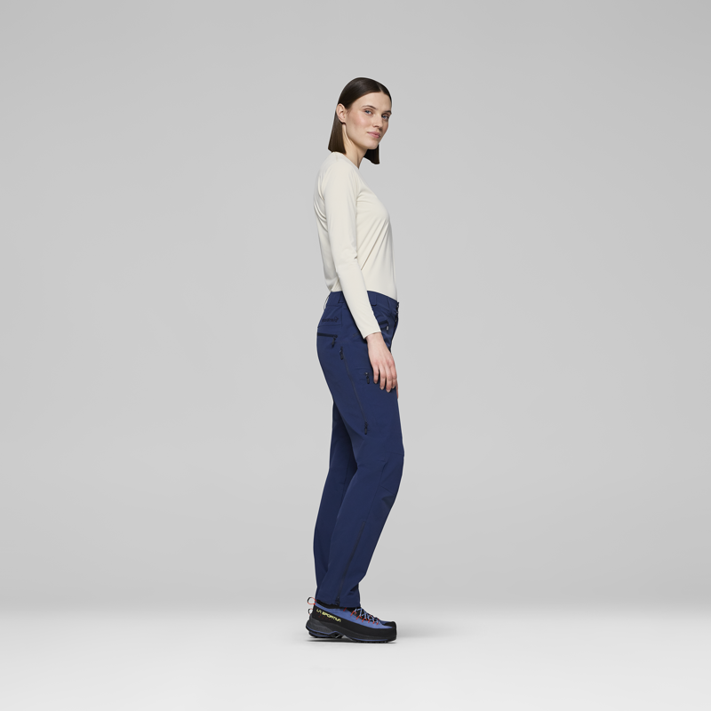 Norrona Women's  Falketind Flex1 Pants Indigo-6