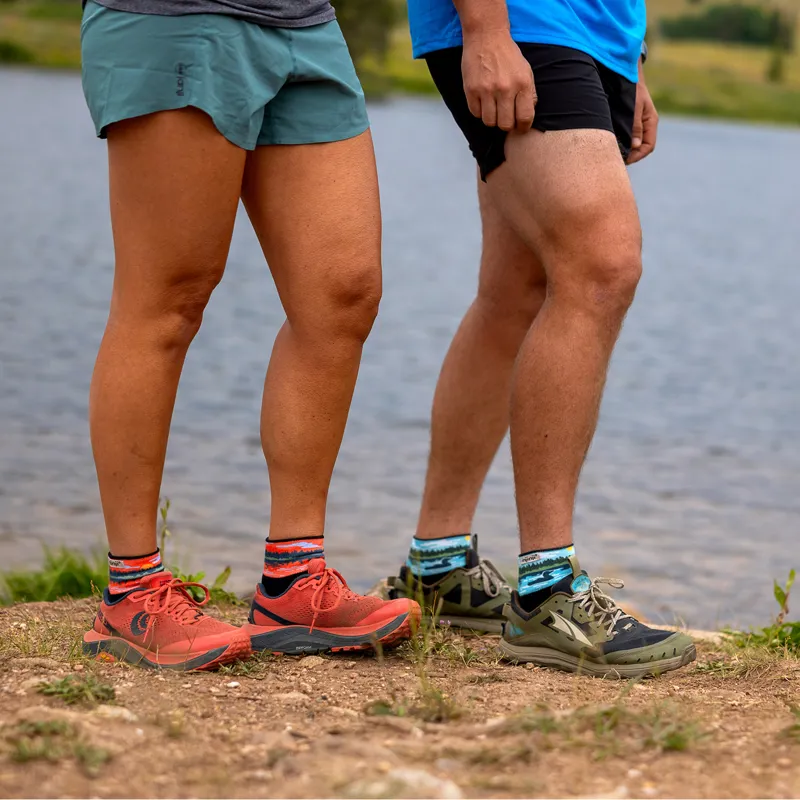 Injinji Women's Artist Designed Mini-Crew Toe Socks Reflection-2