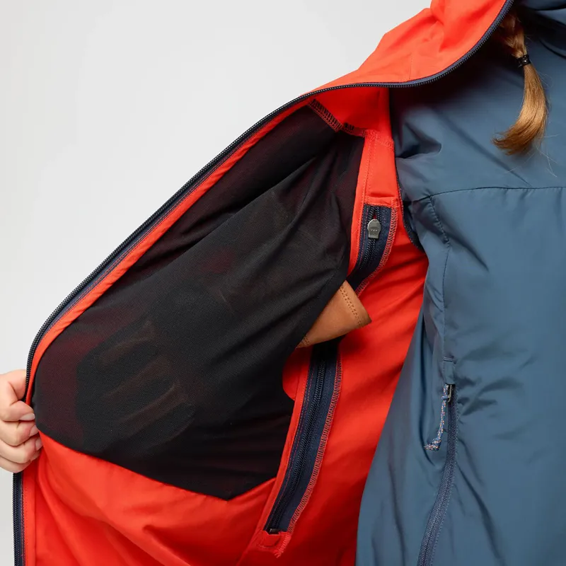 Fjallraven Women's Bergtagen G-1000 Jacket Laurel Green-10