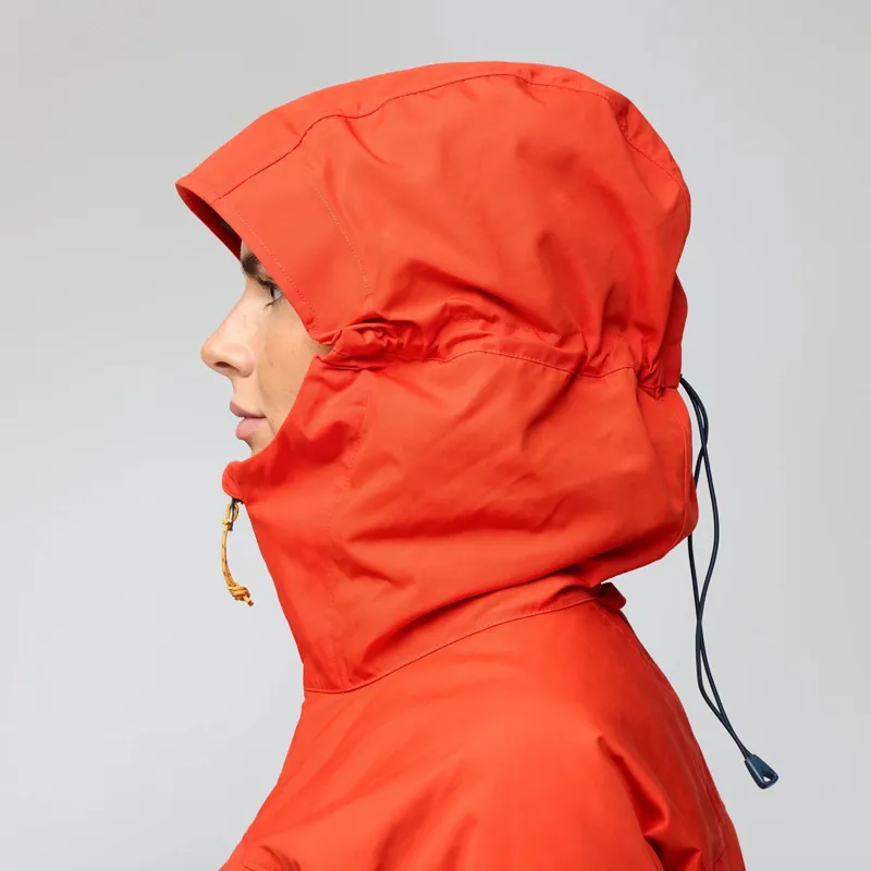 Fjallraven Women's Bergtagen G-1000 Jacket Laurel Green-6