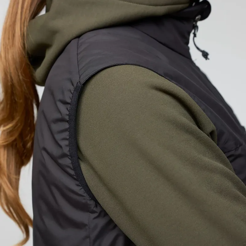 Fjallraven Women's Bergtagen 60 Insulation Vest Black-6