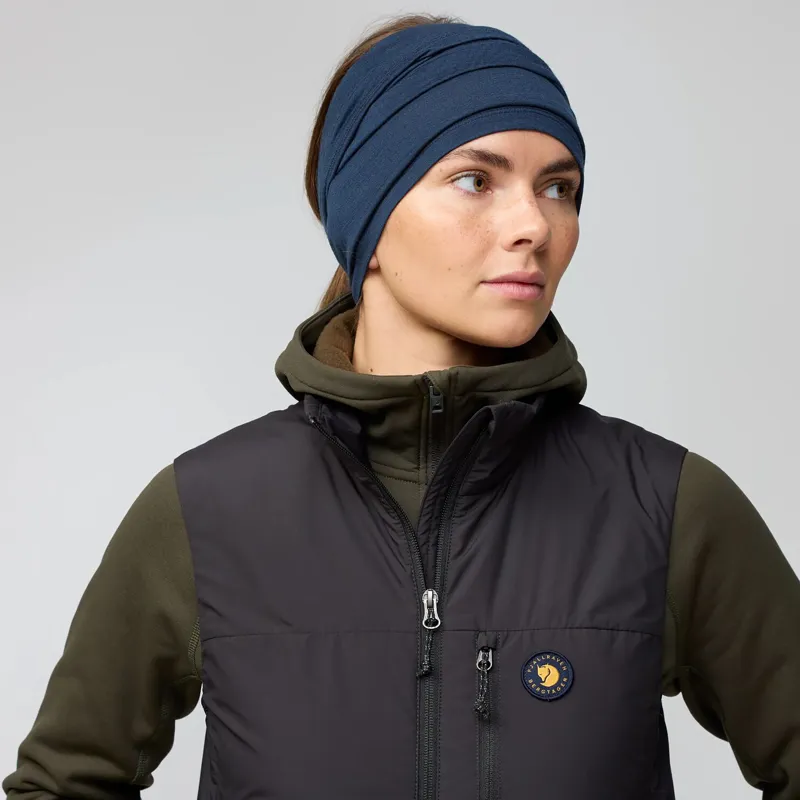 Fjallraven Women's Bergtagen 60 Insulation Vest Black-5