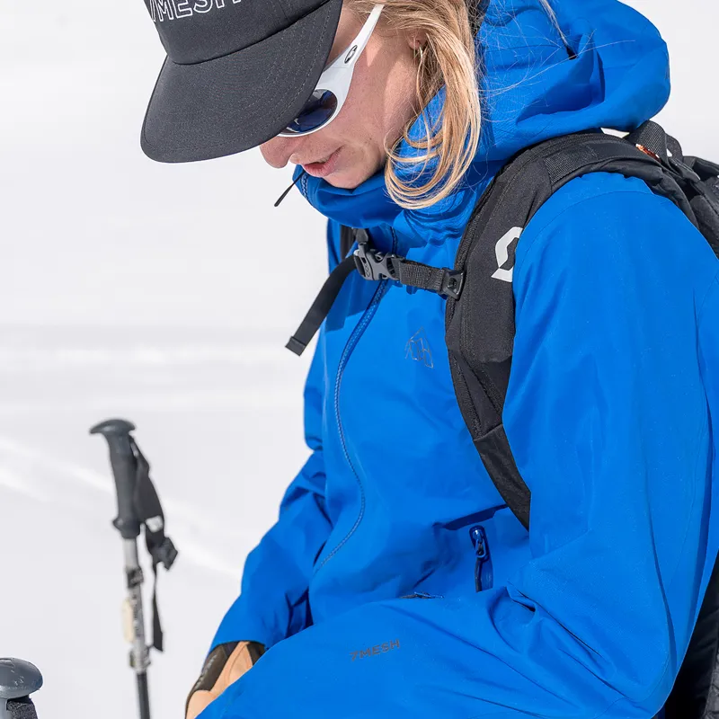 7mesh Women's Guardian Terra Jacket Super Blue-6