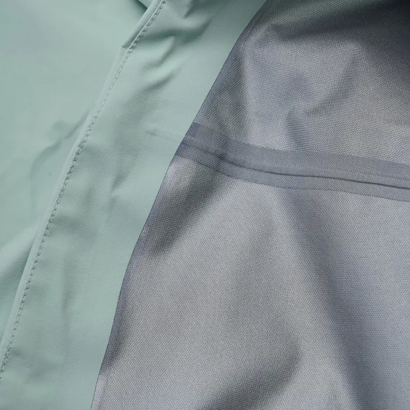 Montane Women's Phase Lite Jacket Sea Mist-9