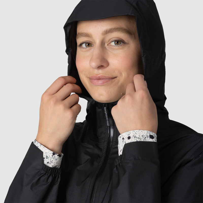 Outdoor Research Women's Helium UL Jacket Black-4