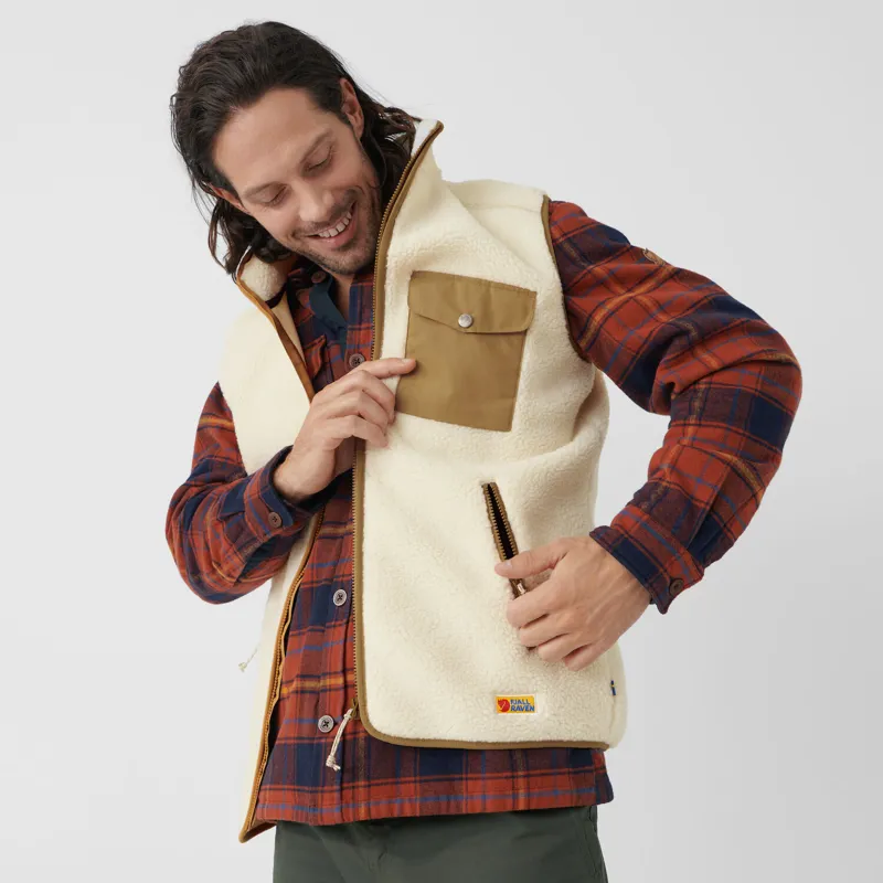 Fjallraven Mens Vardag Pile Vest Buck/Laurel-2