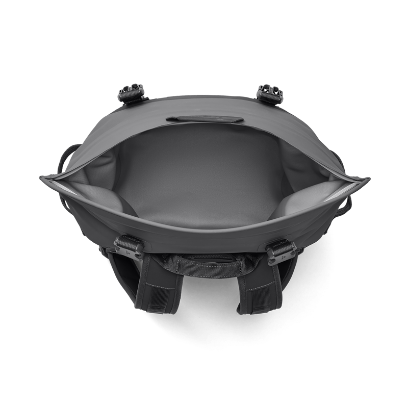 YETI Hopper Backpack M20 Soft Cooler Charcoal-7