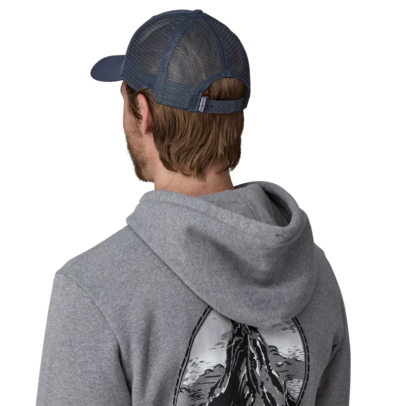 Patagonia P-6 Logo LoPro Trucker Hat New Navy-2