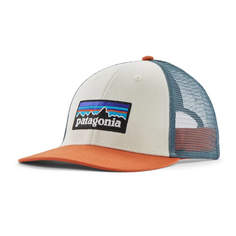 Patagonia P-6 Logo LoPro Trucker Hat White/Redtail Rust
