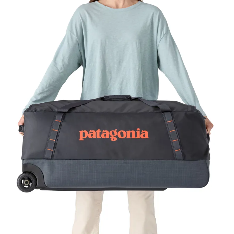 Patagonia Black Hole Wheeled Duffel 100L Smolder Blue-6