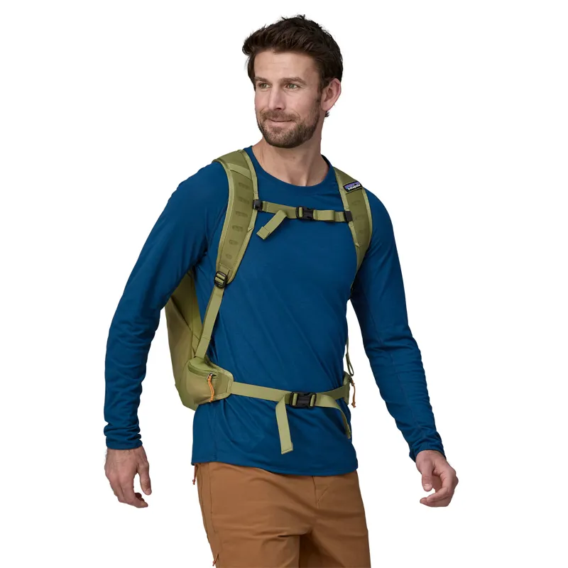 Patagonia Terravia Pack 22L Buckhorn Green-5