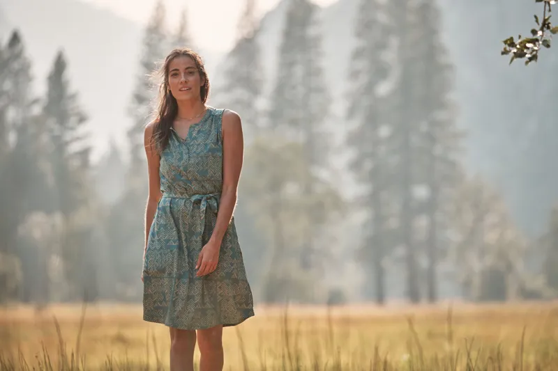 Royal Robbins Women's Spotless Traveler Tank Dress Powder Elkhorn PT-5