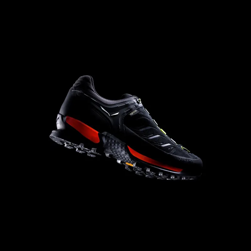 Salewa Mens Mountain Trainer GTX Night Black/Kamille-2