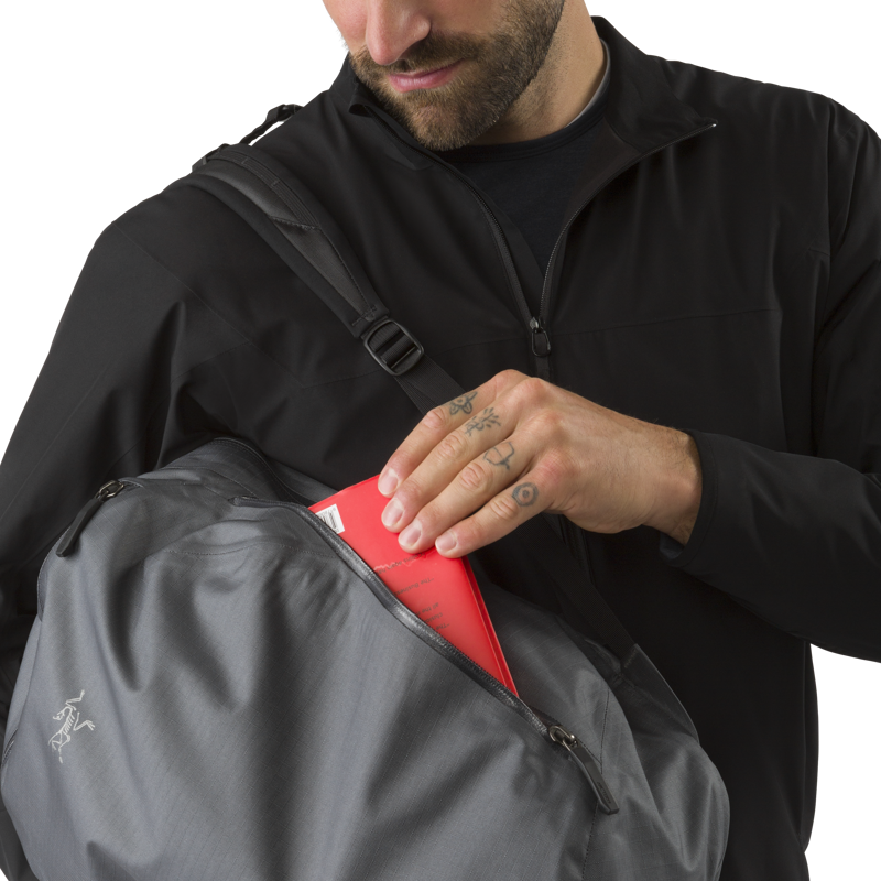 Arcteryx Granville Zip 16 Black-3