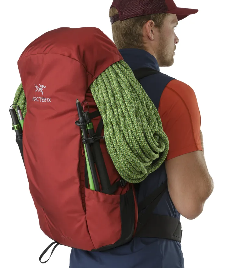 Arcteryx Brize 32 Backpack Red Beach-8