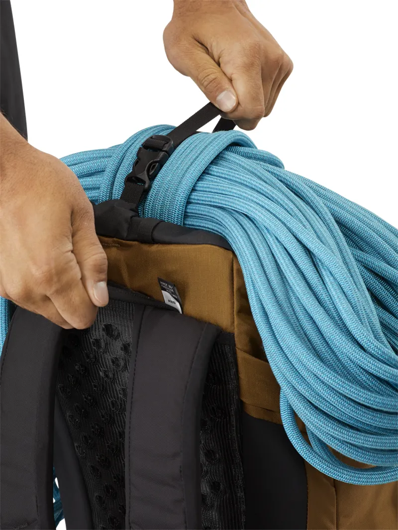 Arcteryx Brize 32 Backpack Black-9