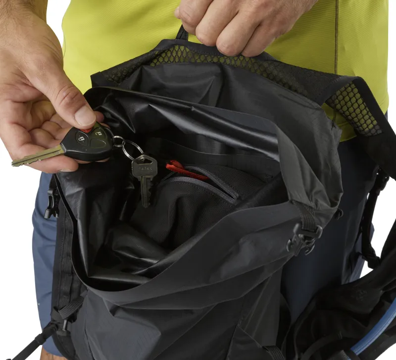 Arcteryx Norvan 14 Hydration Vest Black-6