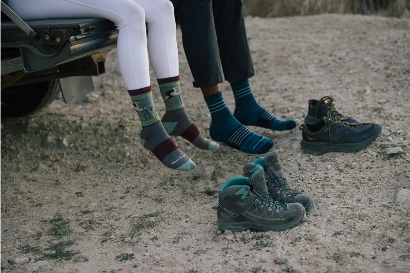 Darn Tough Mens Highline Micro Crew Midweight Hiking Socks Dark Teal-2