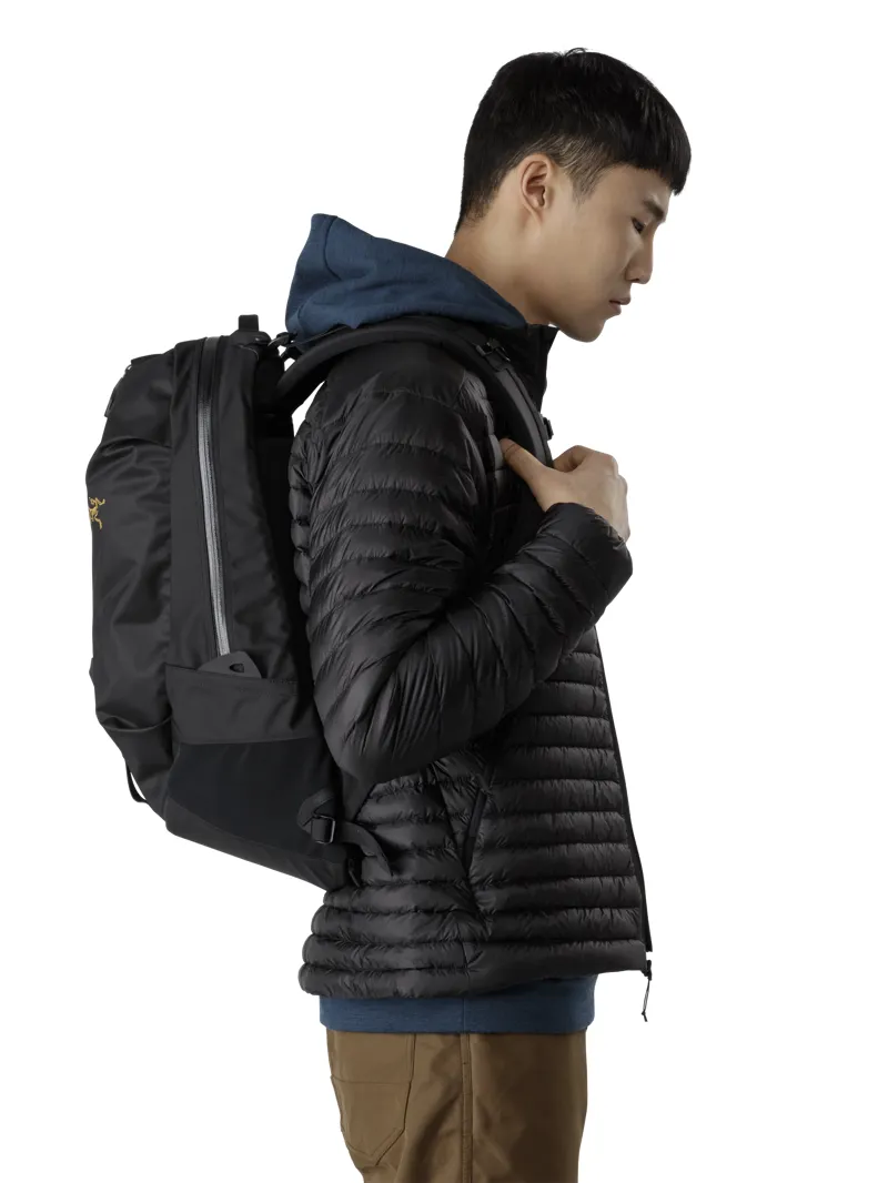 Arcteryx Arro 22 Backpack 24K Black-9