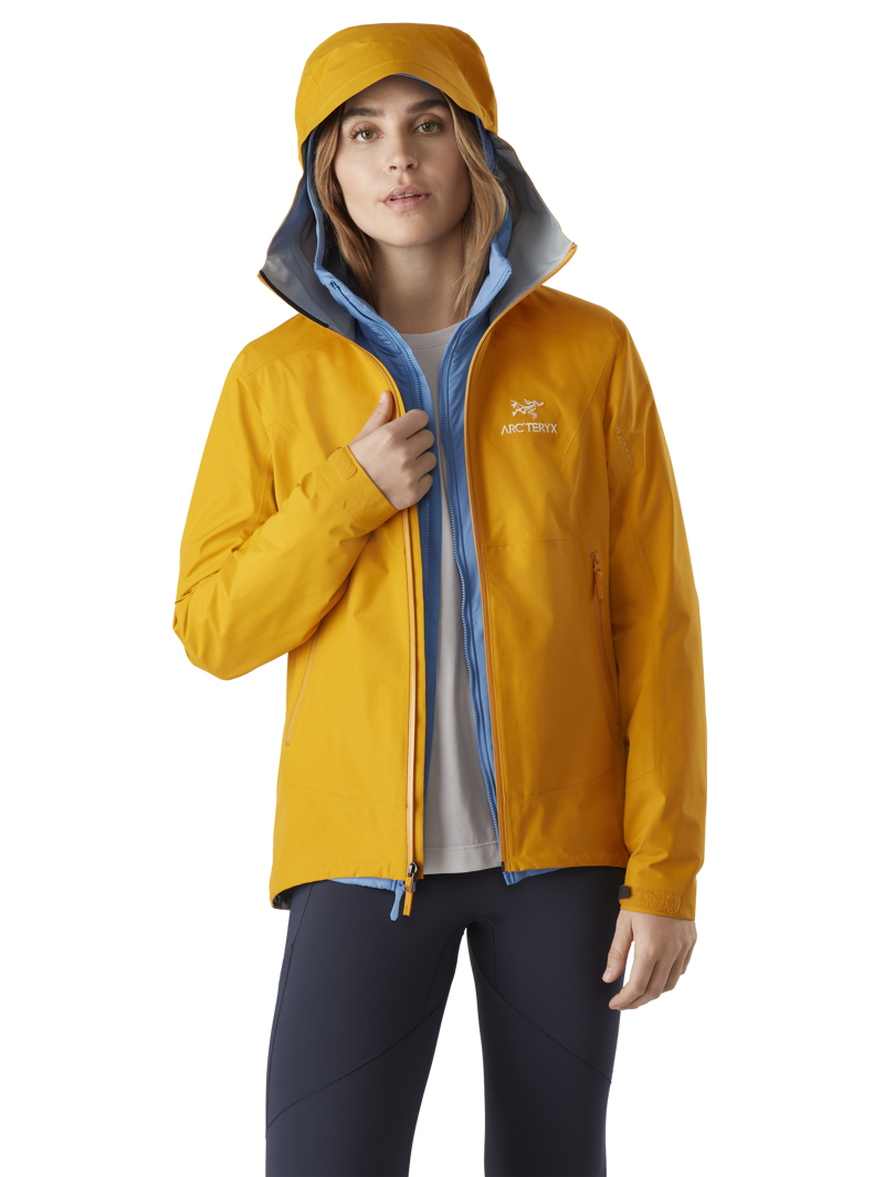 Arcteryx Womens Atom LT Hoody Black-10