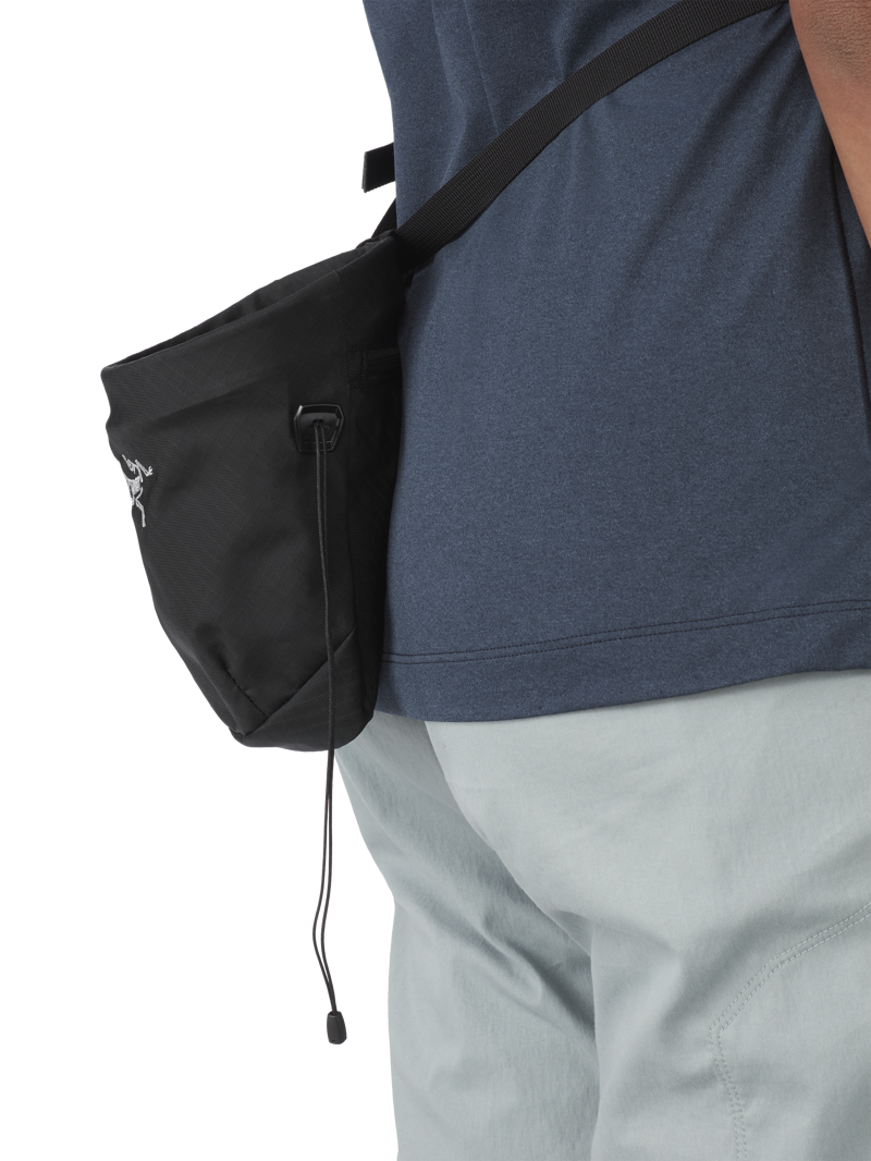 Arcteryx Ion Chalk Bag Black Small-2