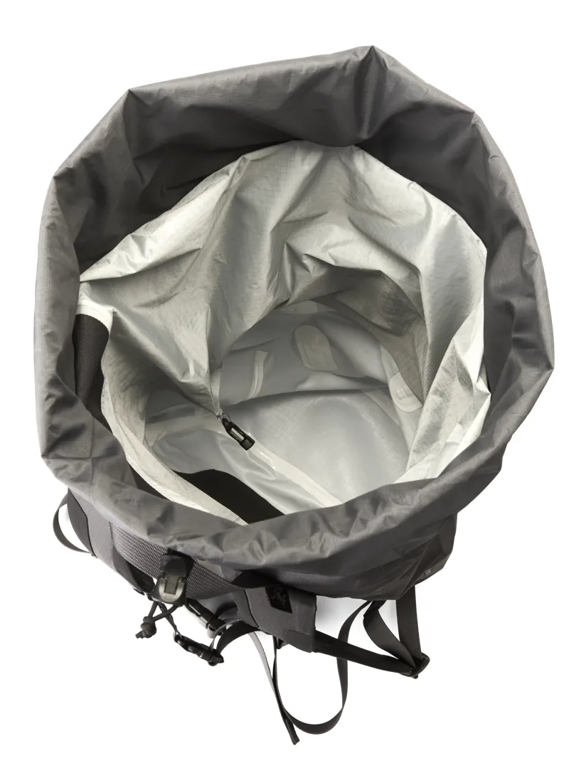 Arcteryx Alpha FL 30 Carbon Copy-6