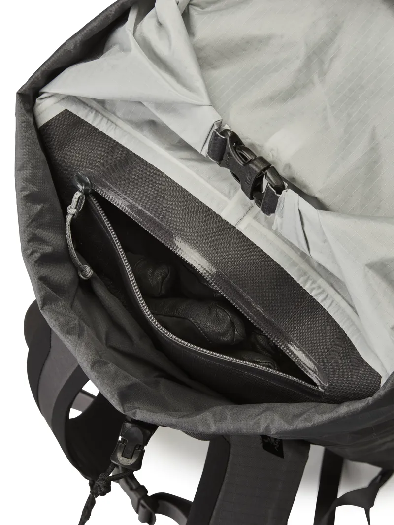Arcteryx Alpha FL 30 Carbon Copy-7