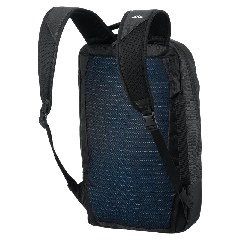 Kathmandu Litehaul Plus 1 12L Black-1