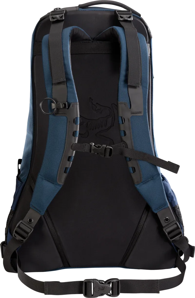 【新品未使用】arc'teryx Arro 22 Backpack 6029-arro-22-backpack-u-
