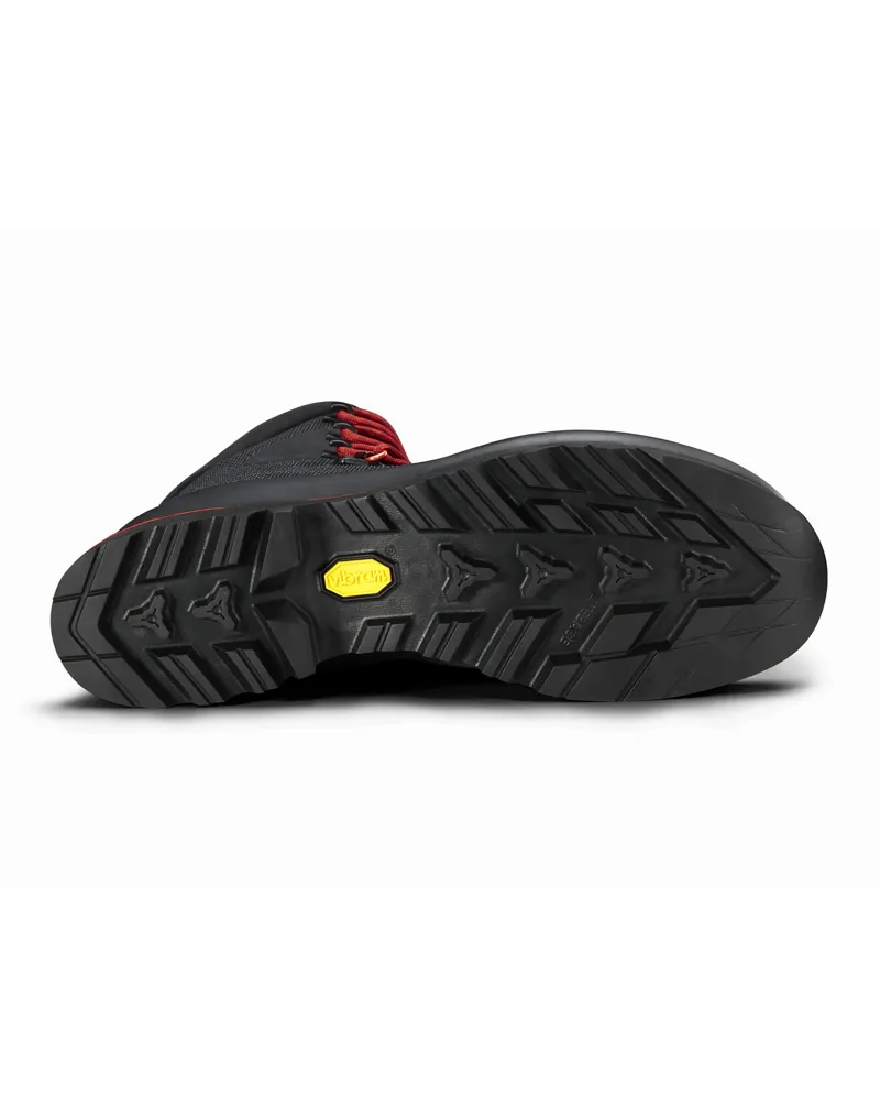 Arcteryx Mens Acrux LT GTX Black/Helios-10
