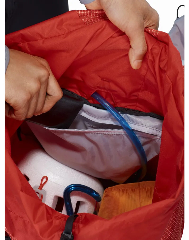 Arcteryx Alpha AR 35 Pegasus-7