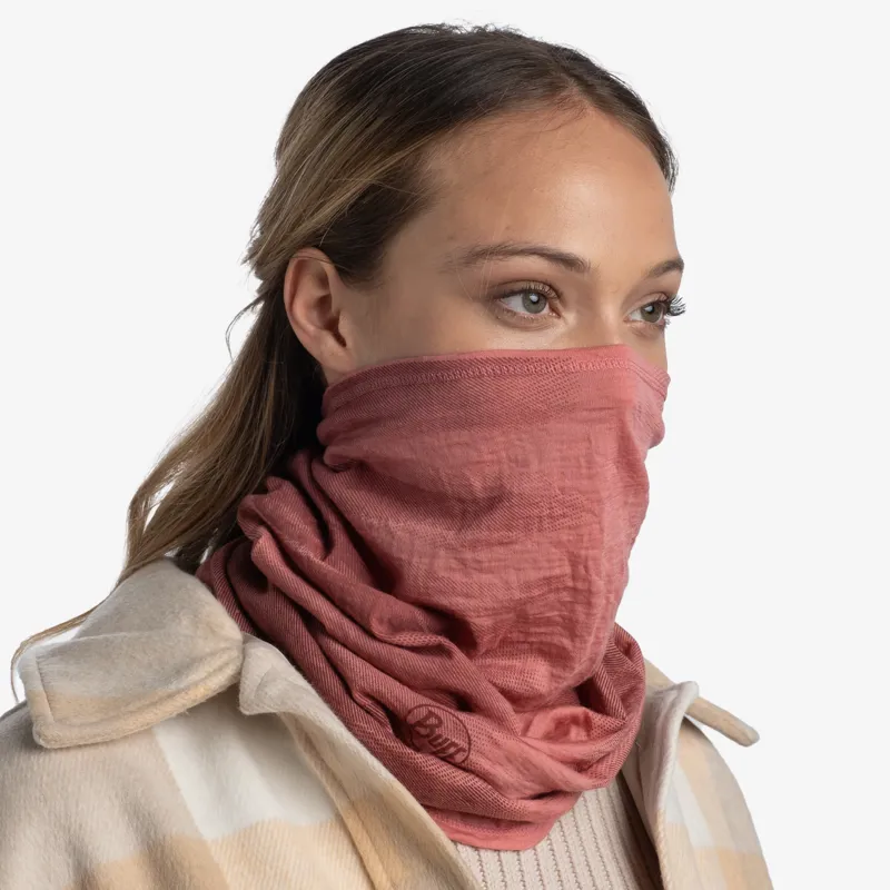 Buff Merino Lightweight Neckwear Lise Rosewood-2