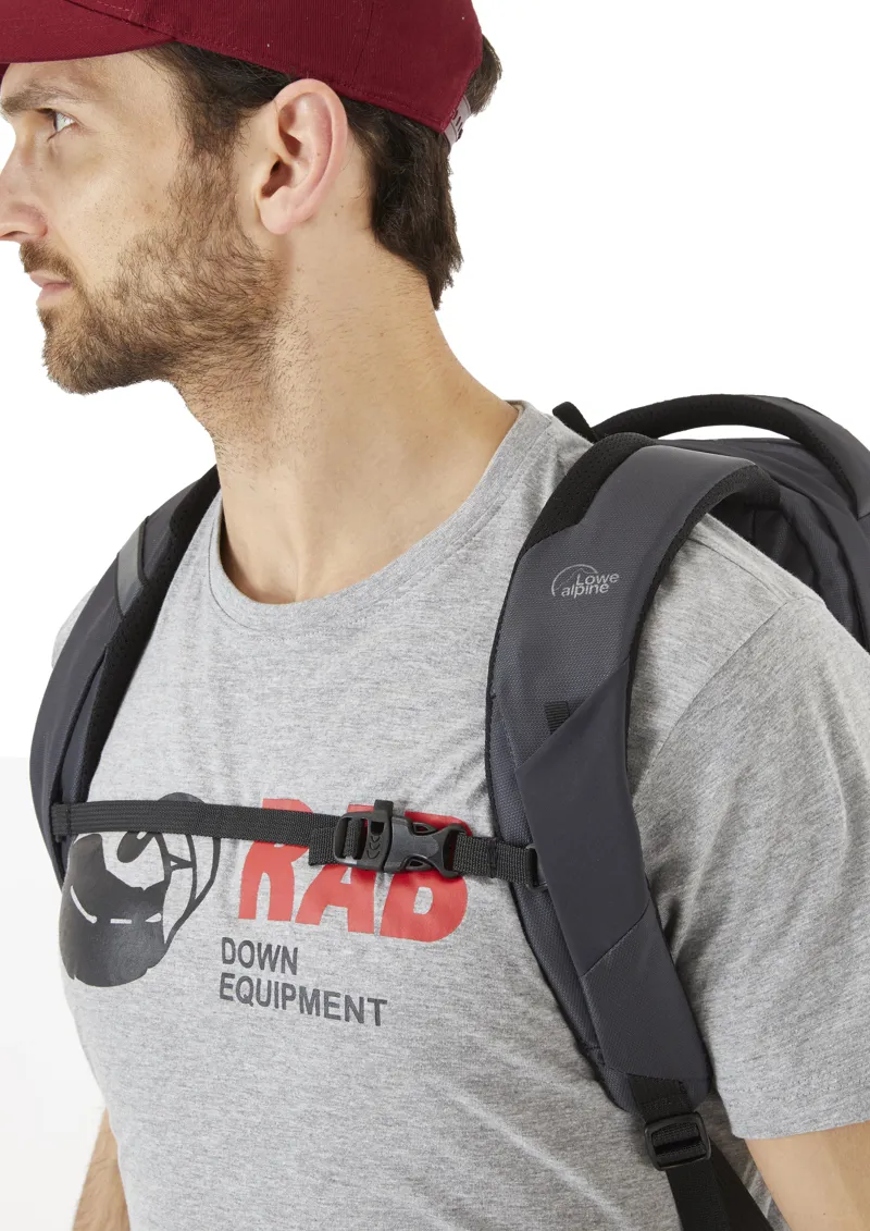 Lowe Alpine Phase 32 Black-5