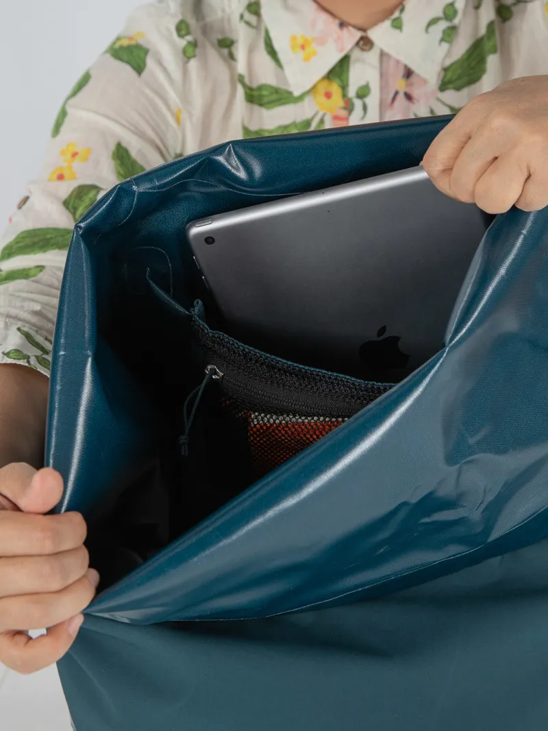 Osprey Transporter Roll Top WP 30 Black-7