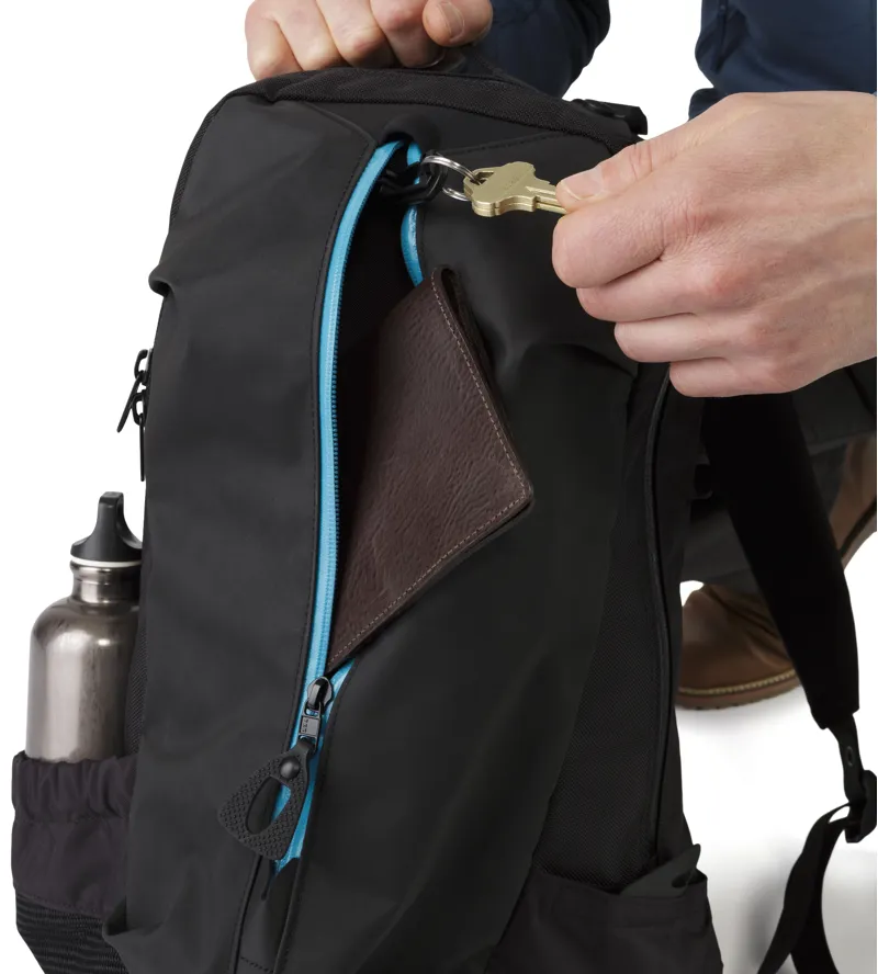 Arcteryx Arro 22 Black with Diablo Red-9