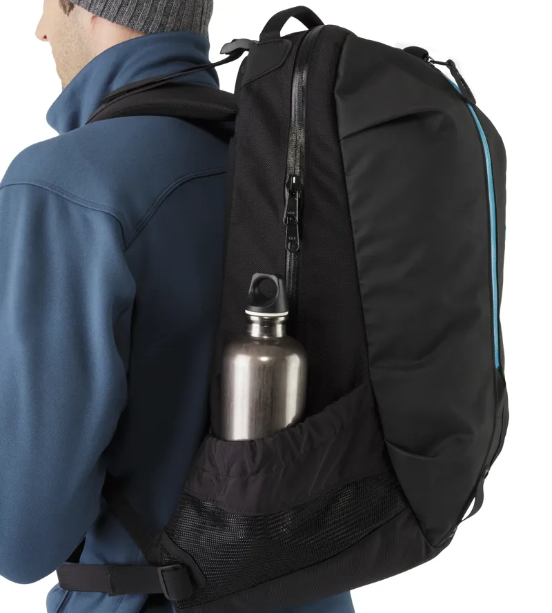 Arcteryx Arro 22 Black with Diablo Red-7