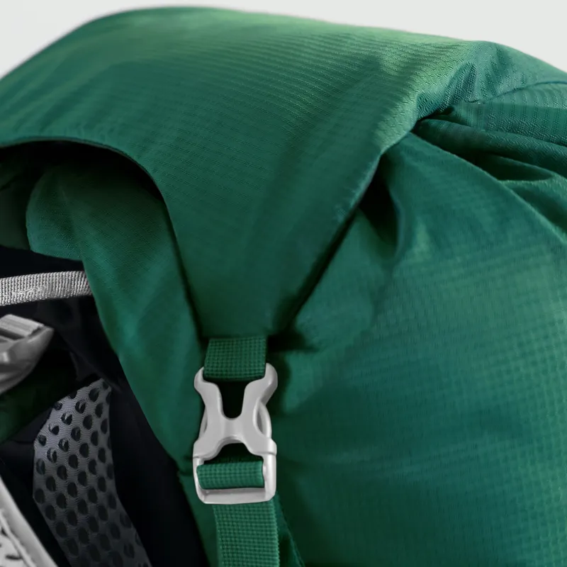 Osprey Womens Aura AG 50 Rain Forest Green-5