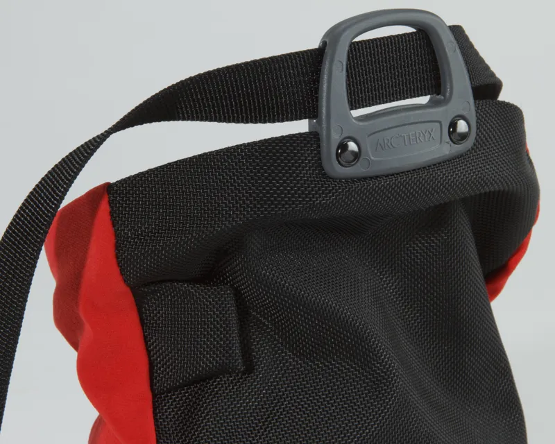 Arcteryx C40 Chalk Bag Black-3