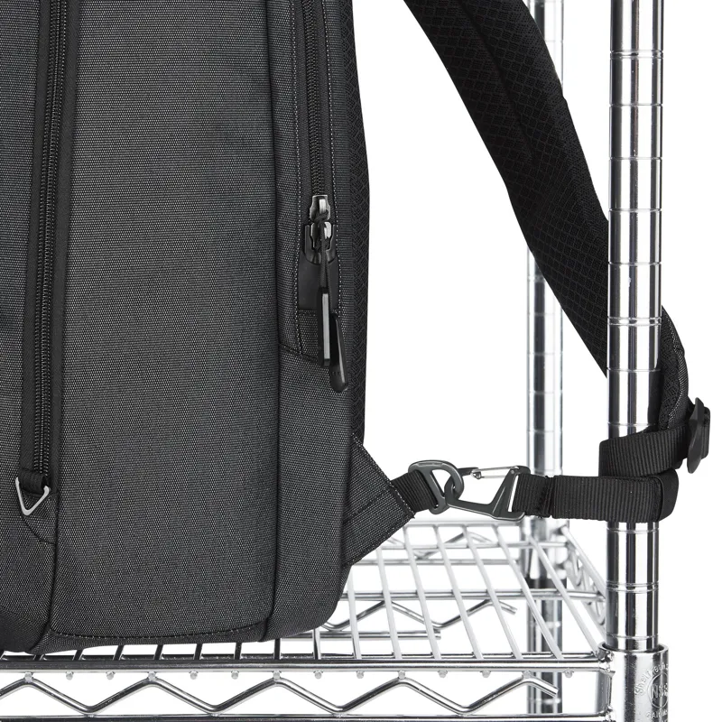 Craghoppers 20L Rucksack Black-5