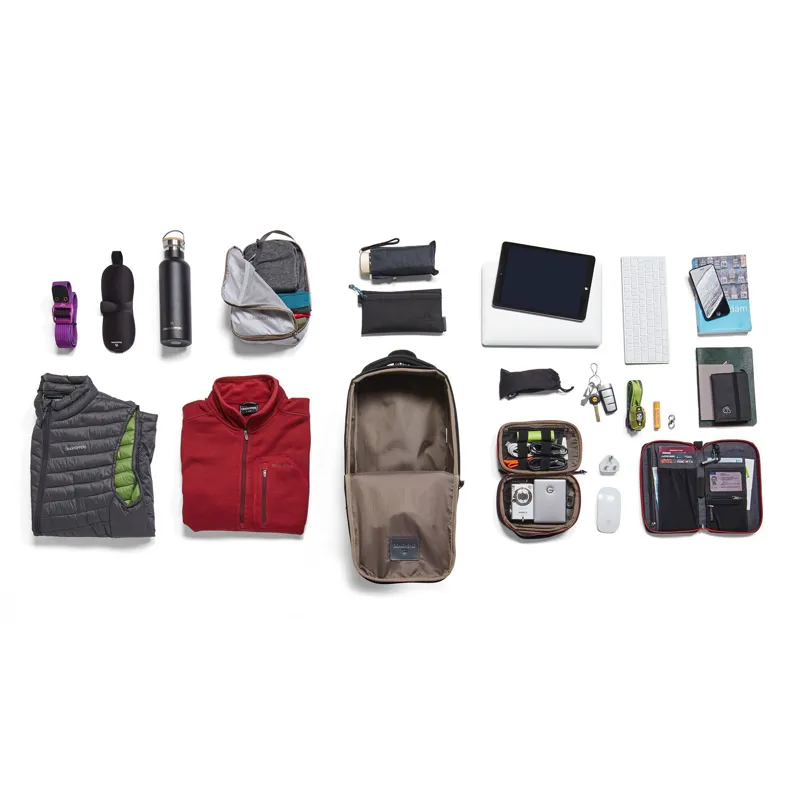 Craghoppers 20L Rucksack Black-11