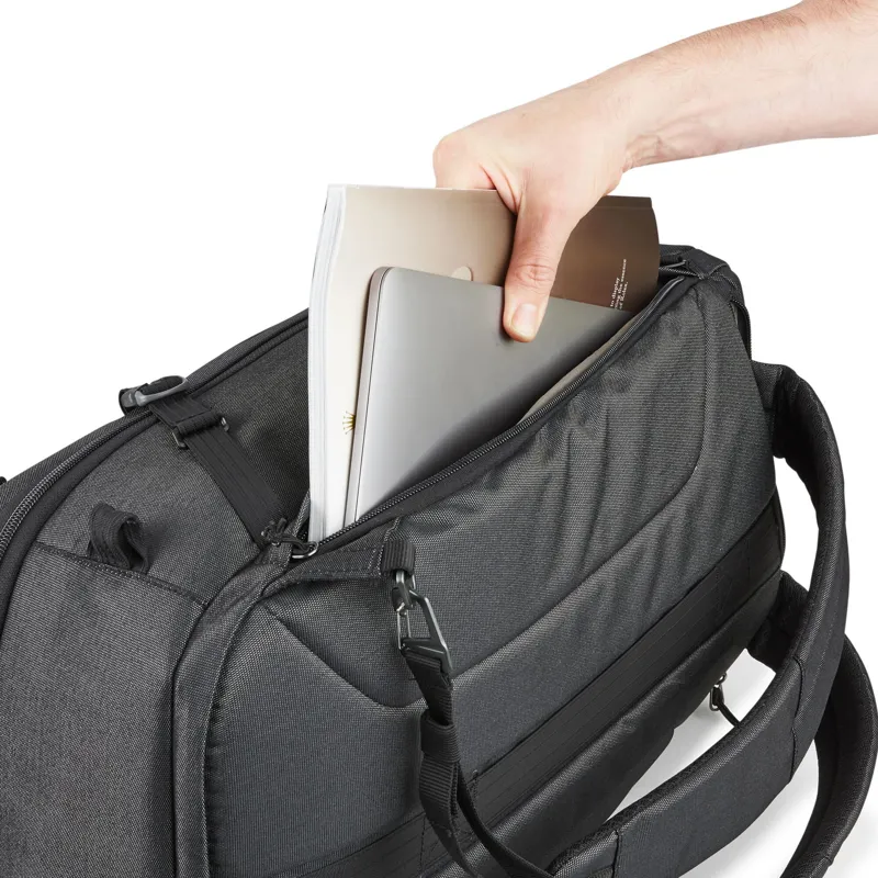 Craghoppers 40L Hybrid Holdall Black-4