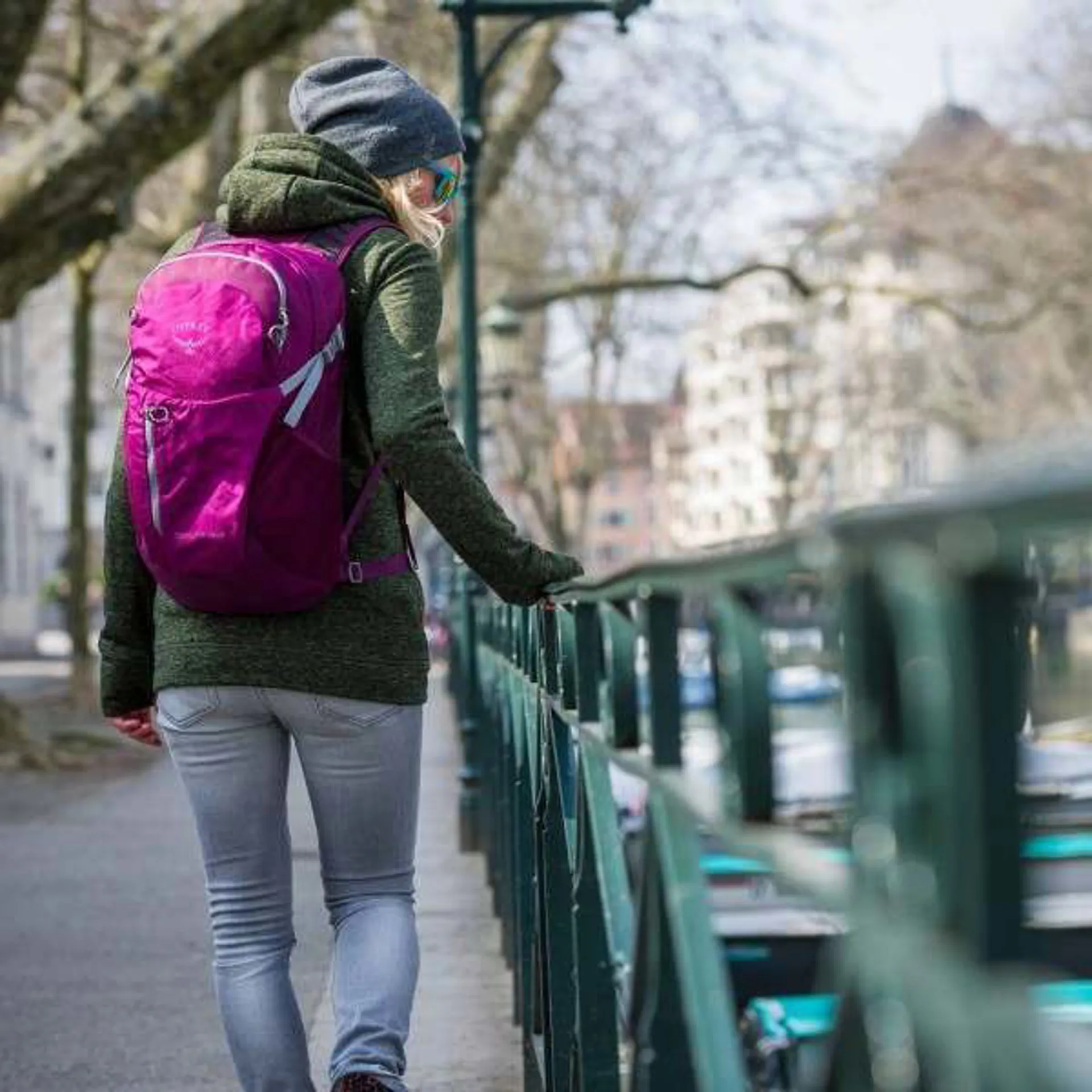 eggplant purple osprey daylite daypack Osprey Daylite Plus Eggplant Purple