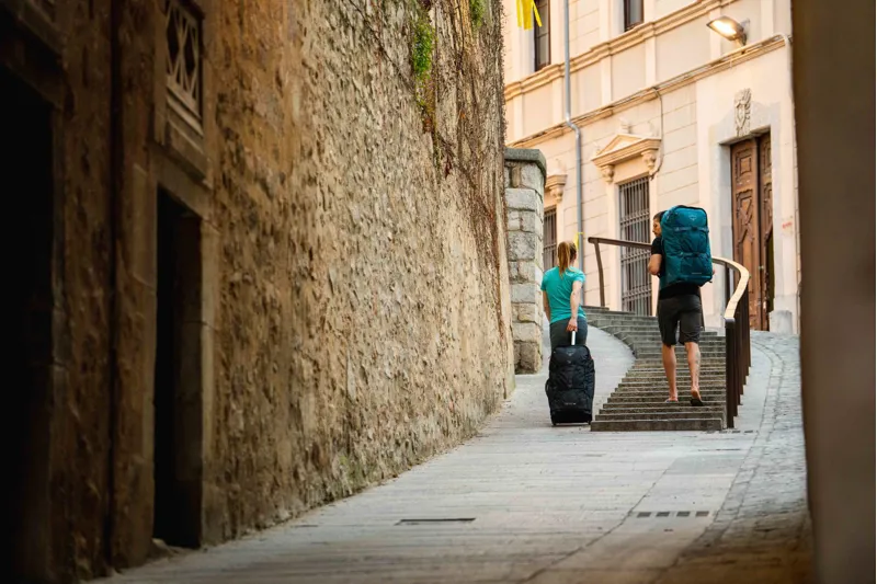 Osprey Womens Fairview Wheels 65 Black-8