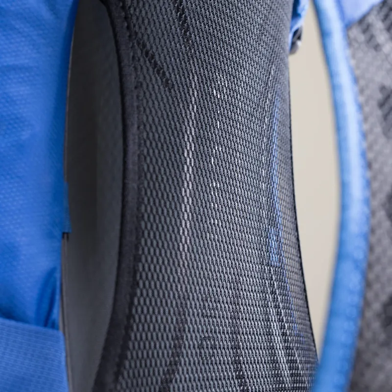 Osprey Hikelite 18 Black-2