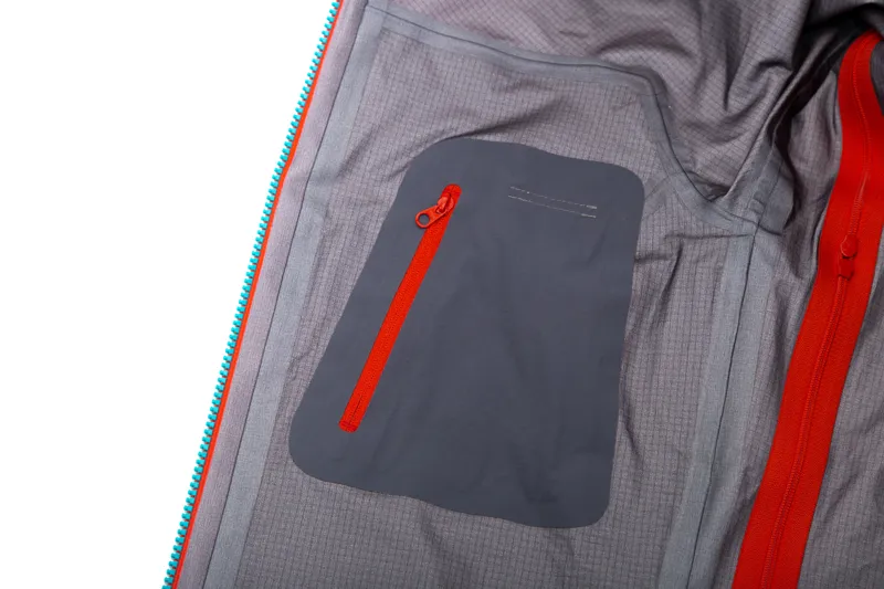 Mountain Equipment Womens Manaslu Jacket Imperial Red/Crimson-10